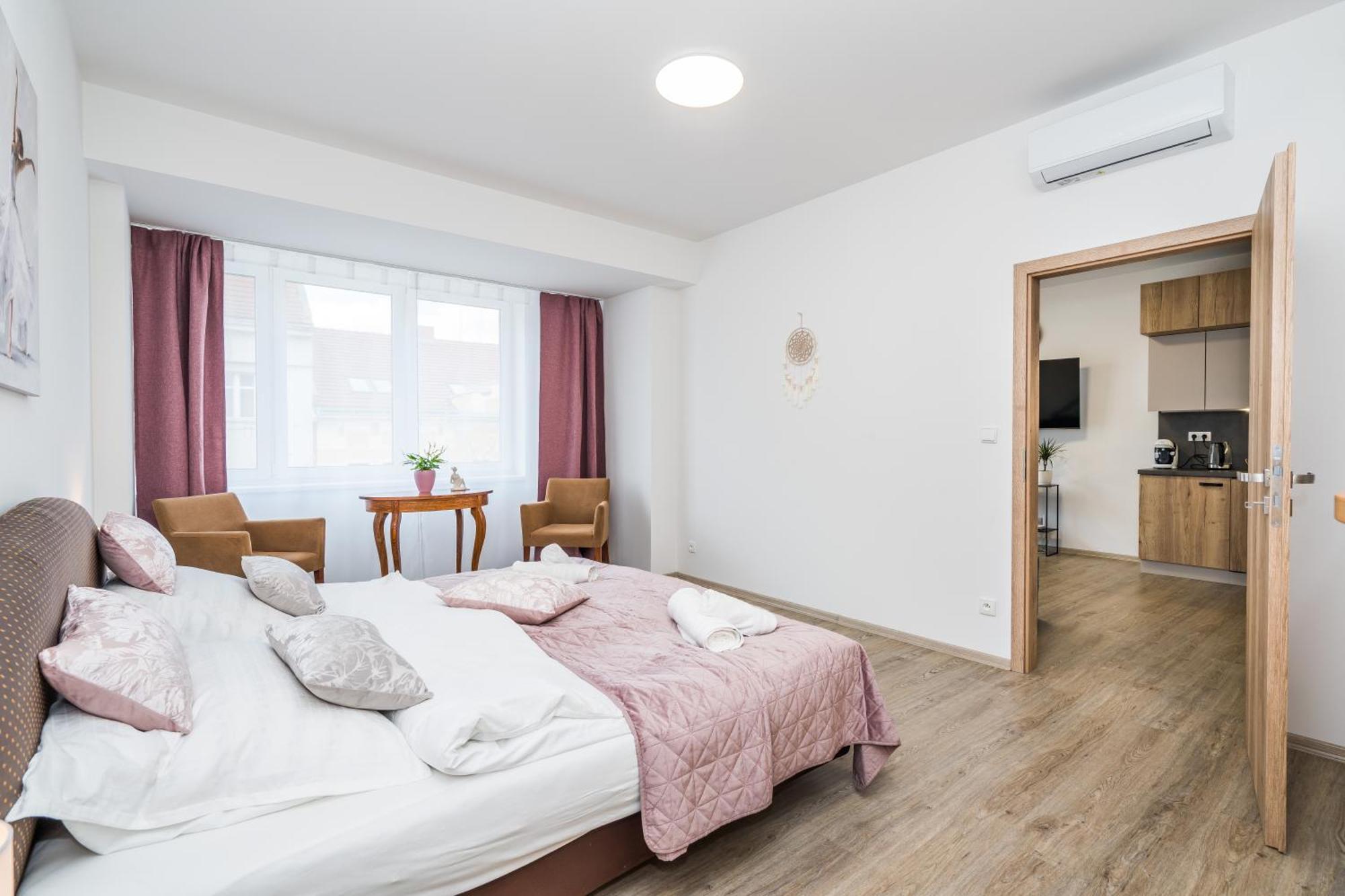 Hradec KrálovéPerla Hradce 302公寓 外观 照片