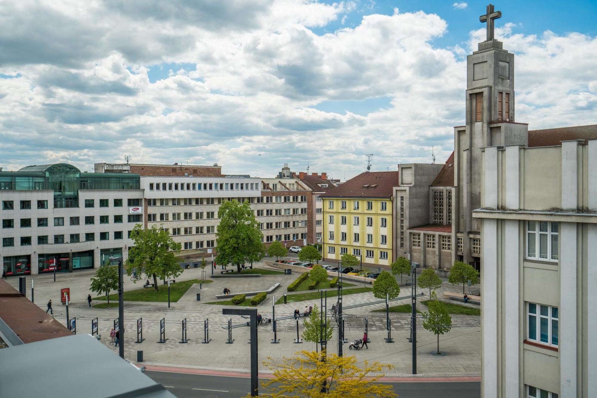 Hradec KrálovéPerla Hradce 302公寓 外观 照片